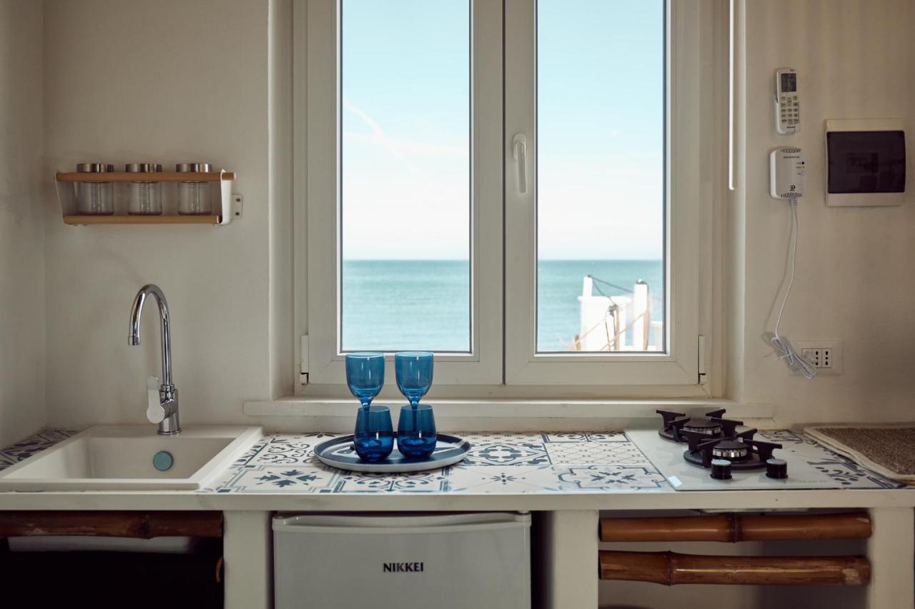 ホテル Sea View Life カリーニ エクステリア 写真